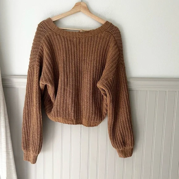 Hollister Chunky Knit Soft Cardigan Camel Medium Brown V-Neck Sweater - Picture 6 of 7